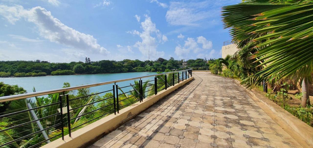 Penthouse Five - The Beautiful 3Br En-Suite Apt Mombasa Eksteriør bilde